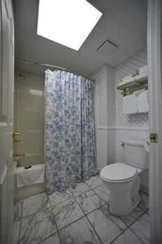 Lilac Tree Suites 麦基诺岛 外观 照片